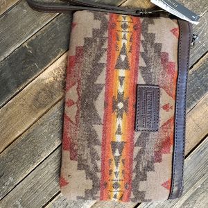 Pendleton Wallet Wristlet Purse Bag Wool Blanket